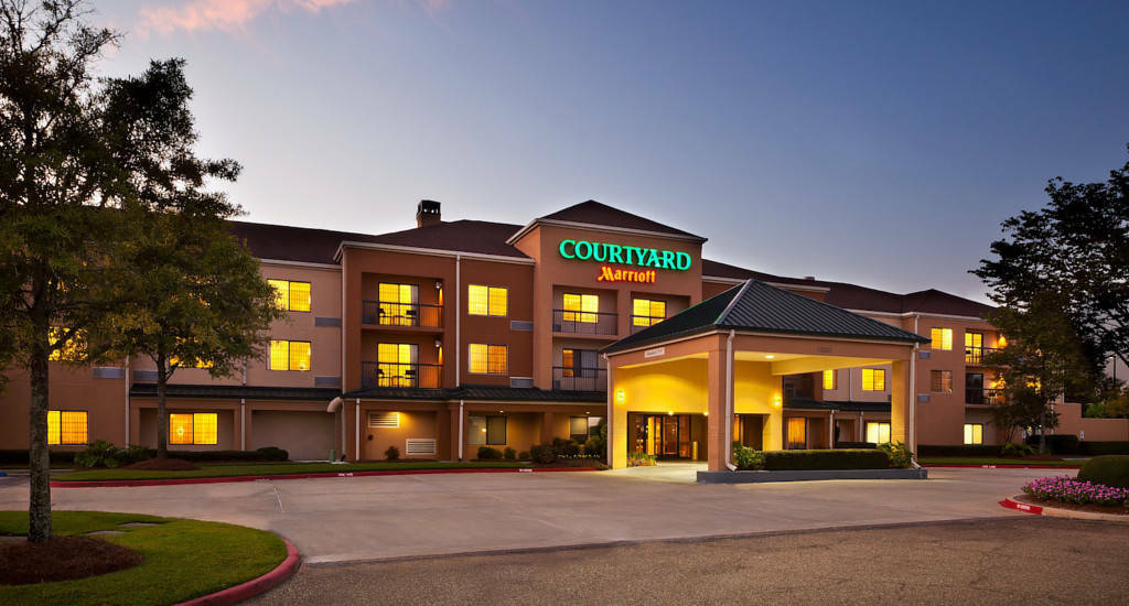 Hotel Courtyard Baton Rouge South Exterior foto